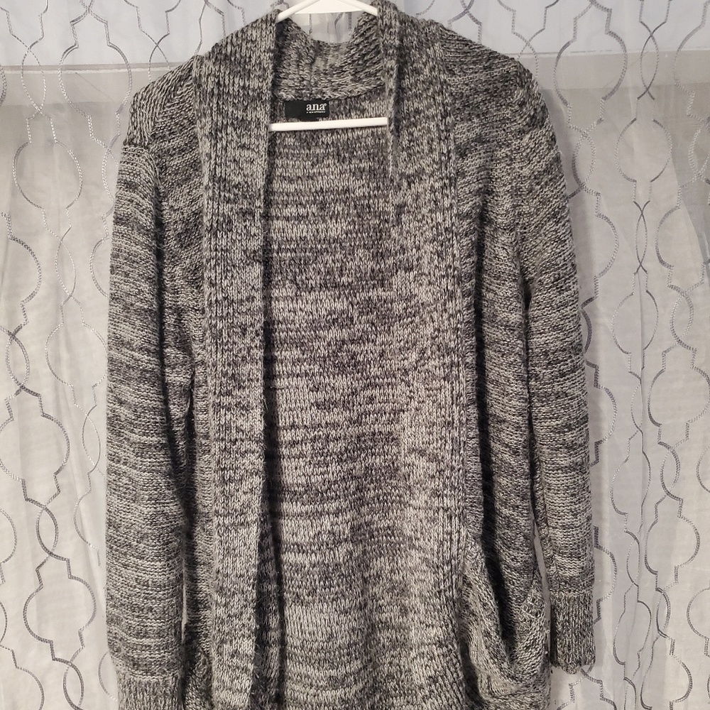 CLOSET CLEAROUT 2 FOR $10